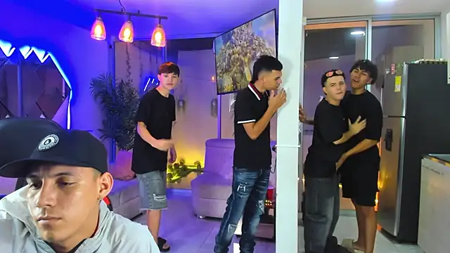 Houseofwarrios online show from April 23, 5:37 am