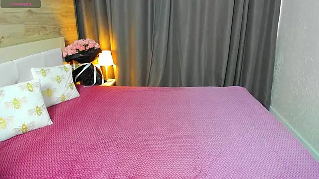 Snapshot of Alisa_Glamour chatting on October 7, 12:09 pm Alisa Glamour online show from October 7, 12:09 pm
