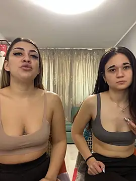 18belleskinny online show from October 19, 8:49 am