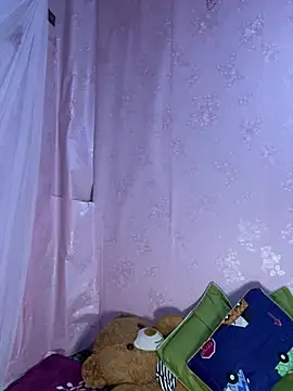 phuongxinhxan online show from April 3, 1:42 pm