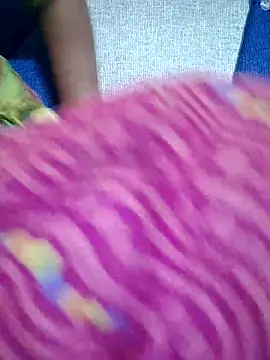 Snapshot of sweetqueen143 chatting on September 29, 4:34 pm sweetqueen143 online show from September 29, 4:34 pm