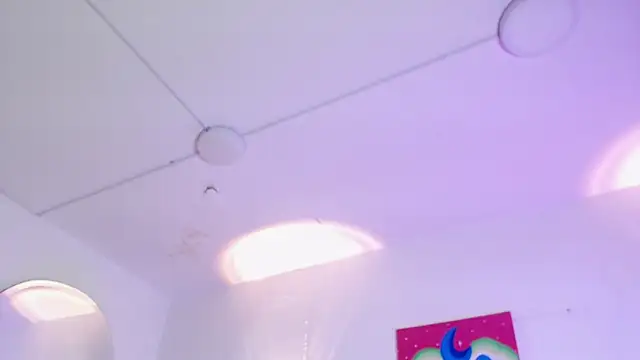 ladymooncs online show from April 1, 5:41 am