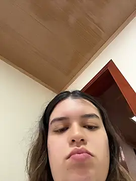 Aphrill online show from April 23, 8:55 pm