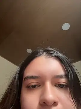 Aphrill online show from April 27, 9:01 pm