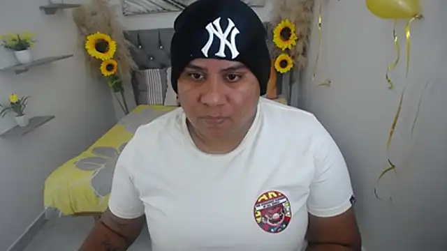 hotlesby valery online show from October 13, 7:27 pm