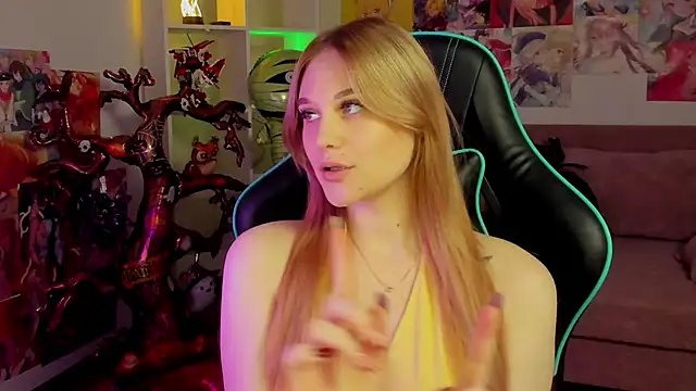 AriaWell online show from November 3, 5:28 pm