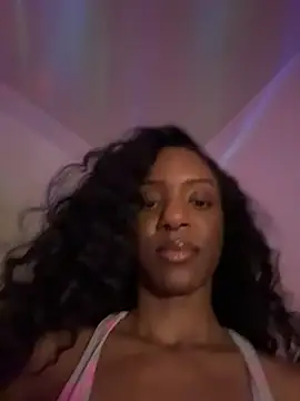 LoveDreaux online show from April 27, 8:22 am