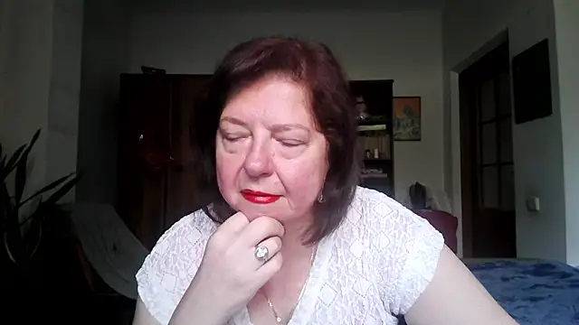 Violet Pulse online show from June 12, 2:03 pm