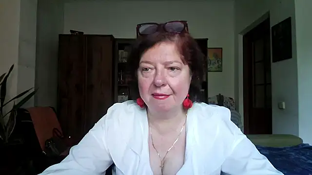 Violet Pulse online show from June 5, 10:32 am