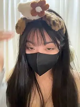 AZ37866 online show from April 23, 3:03 pm