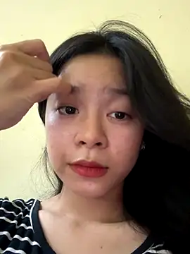 Snapshot of mau15_ chatting on September 27, 2:35 pm mau15 online show from September 27, 2:35 pm