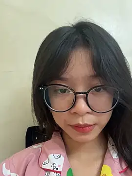 Snapshot of mau15_ chatting on September 26, 2:25 pm mau15 online show from September 26, 2:25 pm