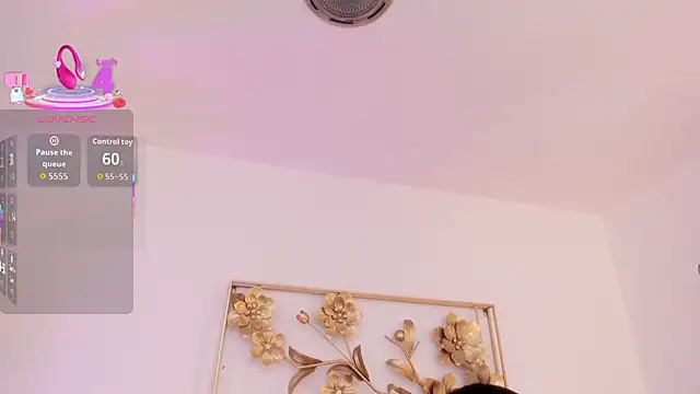  Malak online show from April 22, 7:00 pm