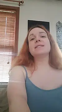 Snapshot of bigbutttmilf chatting on September 26, 2:15 pm bigbutttmilf online show from September 26, 2:15 pm