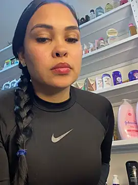 FOX LATINA online show from April 24, 12:35 am