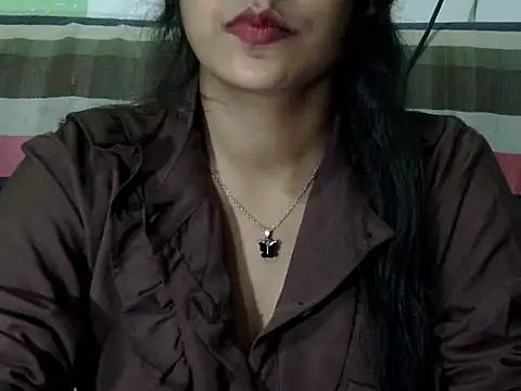 Snapshot of sexy-irm chatting on October 19, 11:12 am sexy-irm online show from October 19, 11:12 am