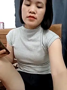 Norah-h online show from November 12, 3:10 pm