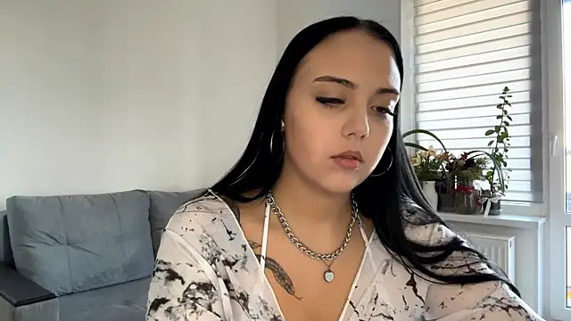 Snapshot of KelsiKier chatting on October 2, 1:49 pm KelsiKier online show from October 2, 1:49 pm