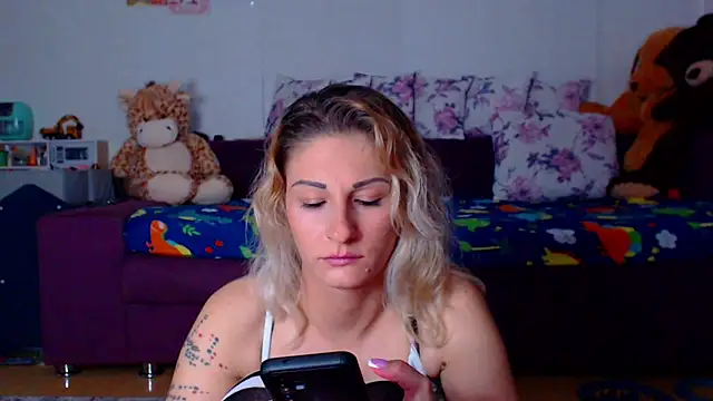 CassieSpell online show from April 30, 8:57 pm