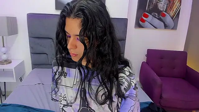 Snapshot of Angel_Dustts chatting on October 18, 8:21 pm Angel Dustts online show from October 18, 8:21 pm