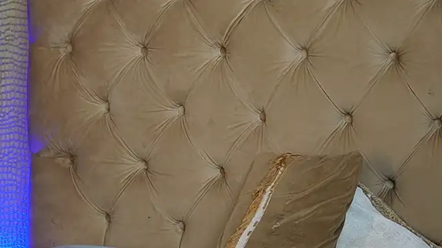 TiffanyTaboo online show from April 26, 11:13 pm