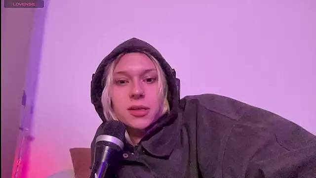 SophieDiamond  online show from September 29, 8:58 pm