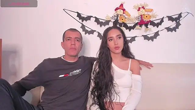 Snapshot of jazmin_aladdin chatting on October 14, 3:31 am jazmin aladdin online show from October 14, 3:31 am