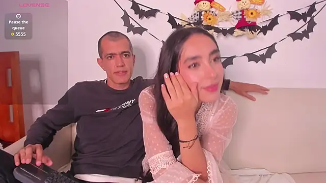 Snapshot of jazmin_aladdin chatting on October 8, 1:21 am jazmin aladdin online show from October 8, 1:21 am