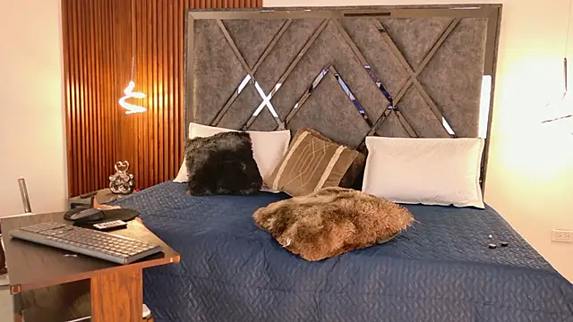 Dafne  Ruiz online show from March 10, 1:37 pm