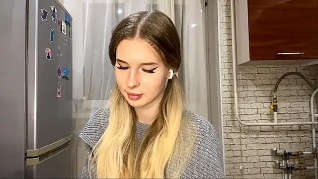 Snapshot of JennyKrinsen chatting on September 24, 10:42 pm JennyKrinsen online show from September 24, 10:42 pm