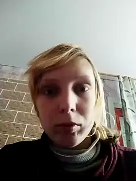 Ponka2011 online show from November 2, 7:34 am