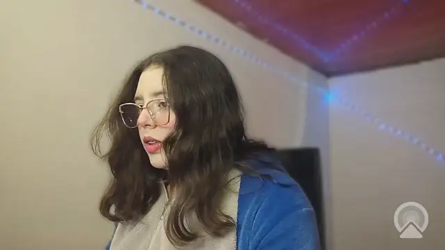 Pao Ly online show from June 16, 6:53 pm