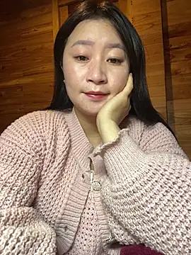 violet-00 online show from December 20, 5:44 am