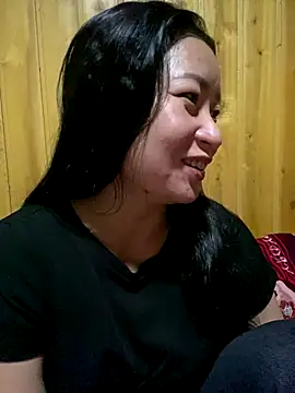 violet-00 online show from October 15, 10:07 am