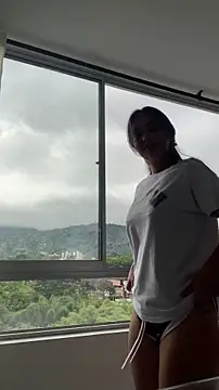 Selene Wings22 online show from February 1, 4:50 pm