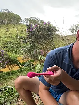 helen-my online show from November 10, 7:47 am