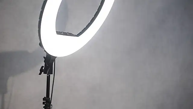 LettySlovacek online show from February 4, 6:49 am