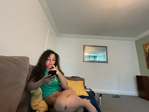 OliviaAshhh online show from June 25, 3:46 pm