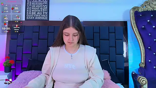 Krystal Heartss online show from November 6, 5:19 pm