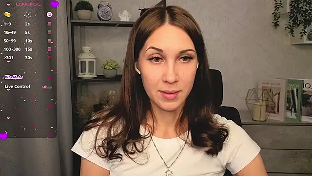 DreamVelour online show from December 20, 7:51 pm