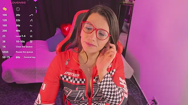 Hanna MA online show from April 24, 5:05 pm