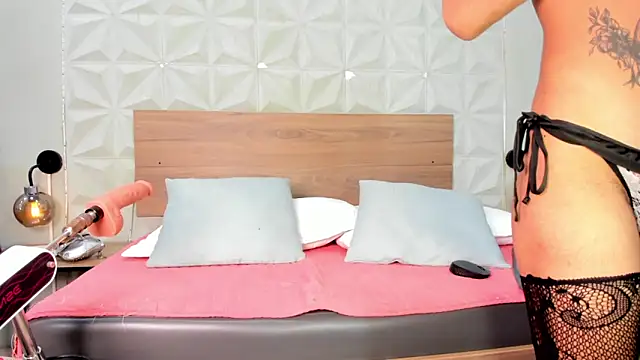 ValeryTrans  online show from April 7, 1:24 pm