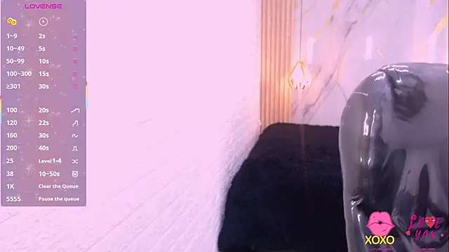 kat 96  online show from November 20, 7:37 pm