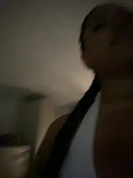 miiabrown18 online show from October 31, 1:51 am