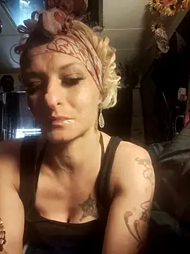 blondebarbiebae online show from November 27, 10:07 am