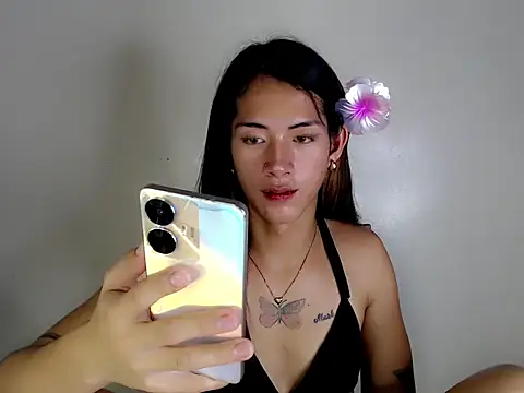 Snapshot of ashley_bombshell chatting on October 11, 12:48 am ashley bombshell online show from October 11, 12:48 am