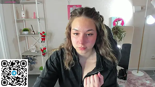 Al1ice Moures online show from January 11, 10:37 pm