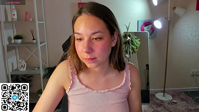 Al1ice Moures online show from February 3, 2:53 am