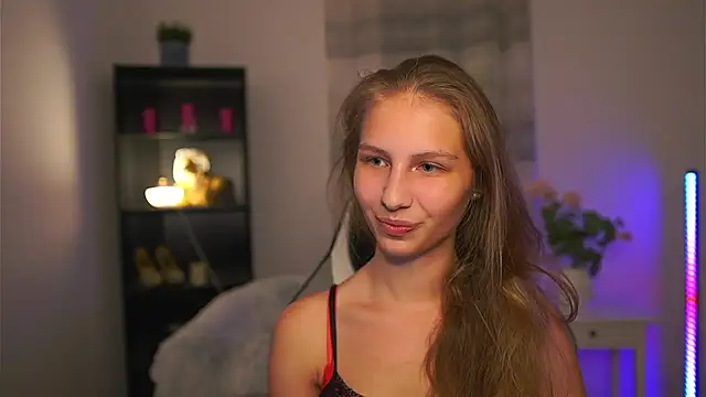 emmie murray online show from July 4, 6:59 pm