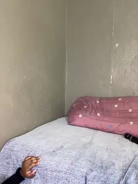 Bellabootie online show from March 11, 9:13 am